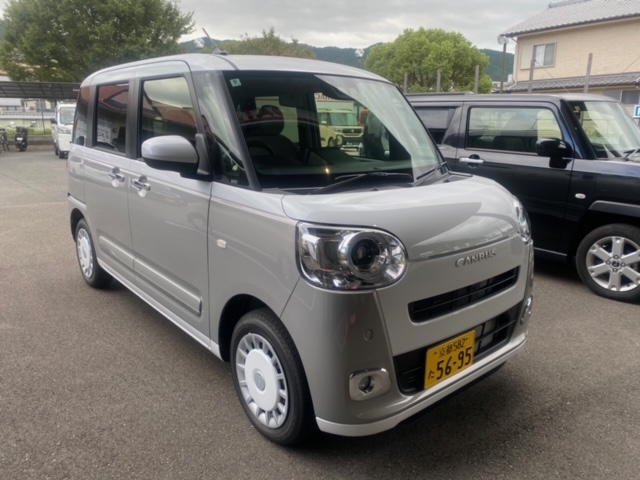 New 試乗車　ムーヴキャンバス