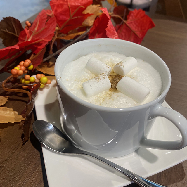 月限定ドリンクメニュー