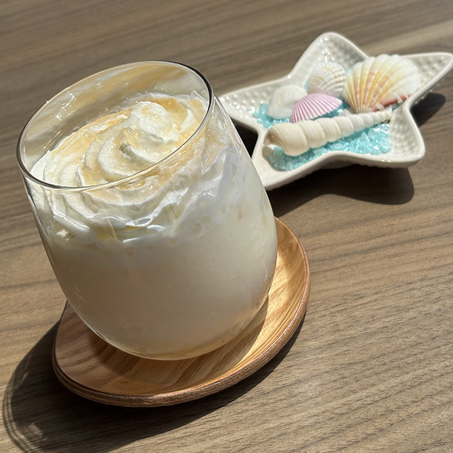 月限定ドリンクメニュー